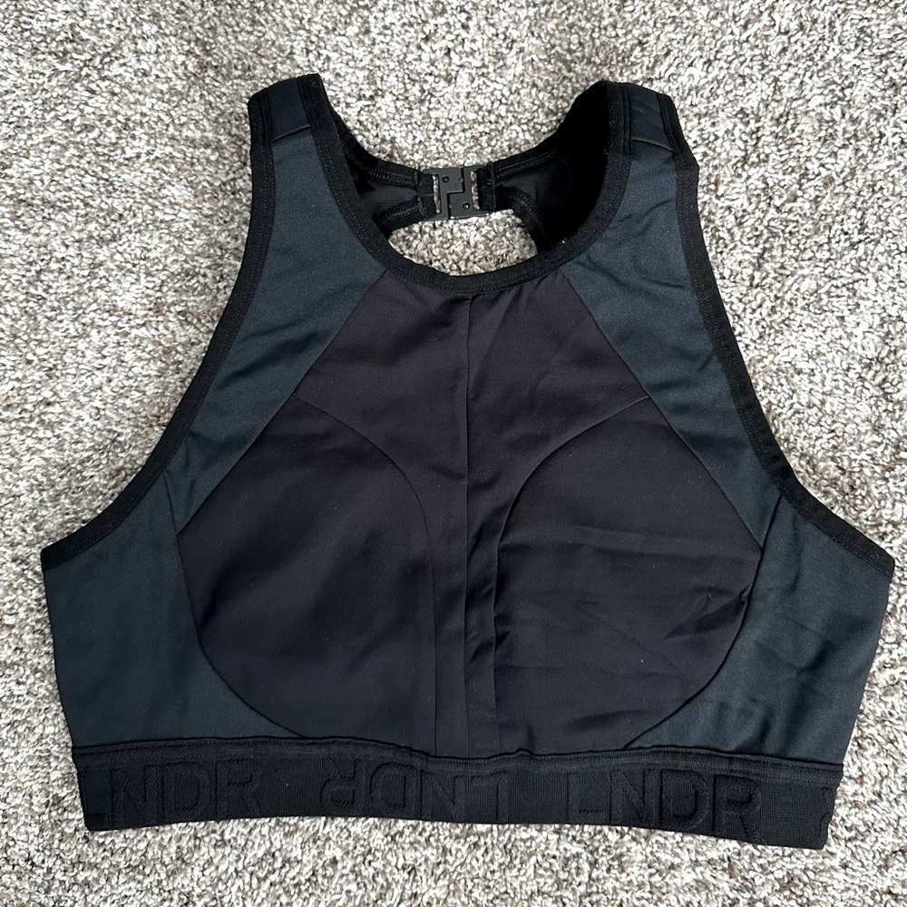 LNDR black high neck sports bra size large 8-10